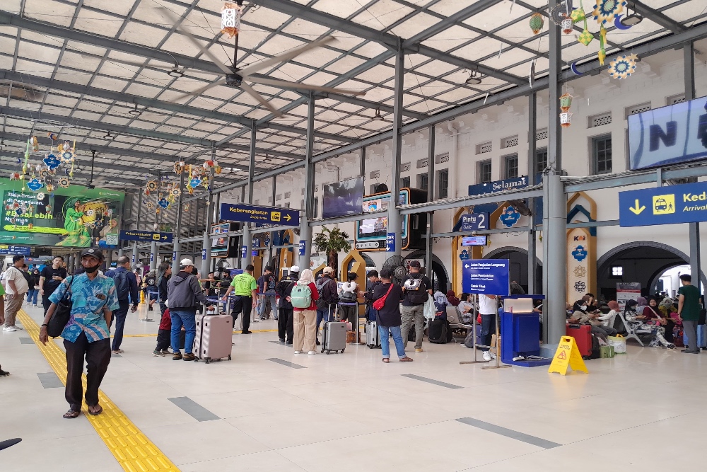 Ada Pembangunan Eskalator di Stasiun Pasar Senen, Penumpang Sejumlah KA Bisa Berangkat dari Stasiun Jatinegara