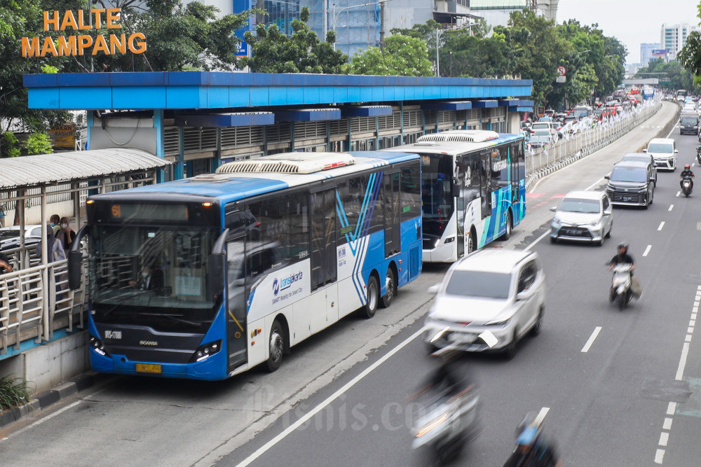 Cara Melihat Jadwal dan Live Tracking Transjakarta di Google Maps