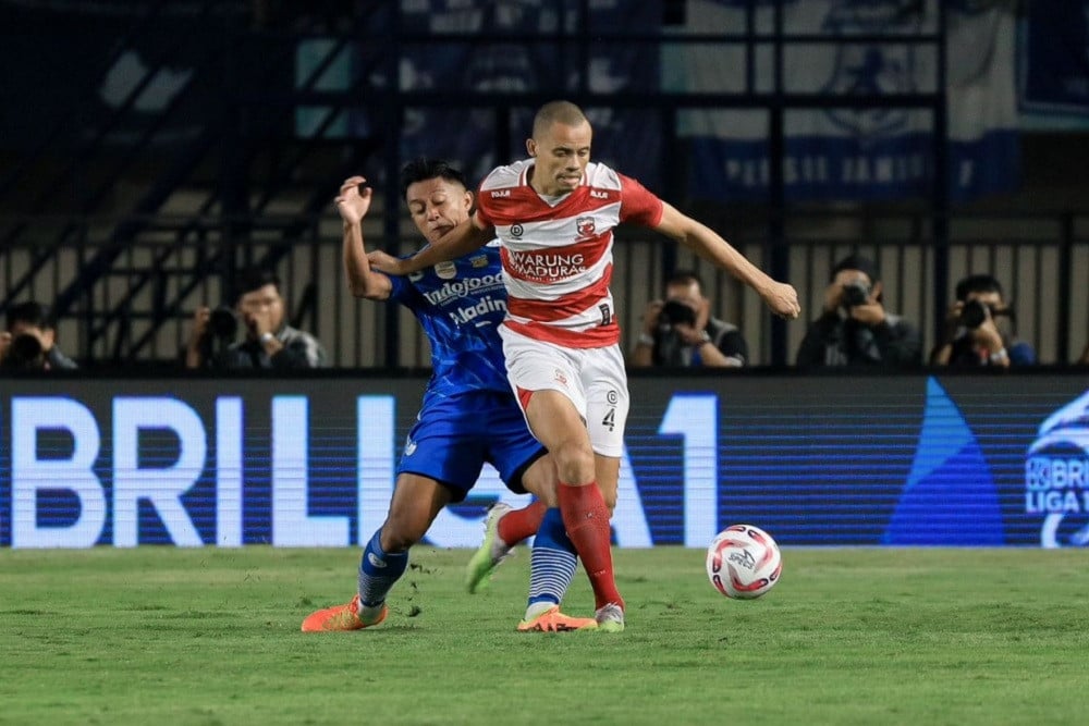 Final Liga 1: Bojan Enggan Jemawa meski Persib Unggul Agregat 3-0