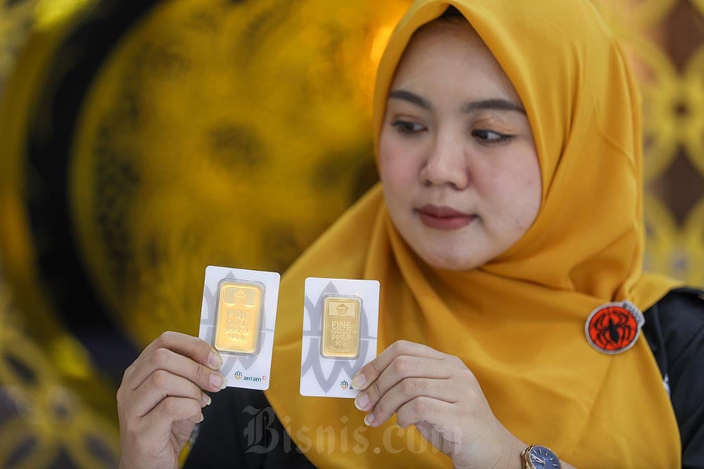 Harga Emas Antam di Pegadaian Hari Ini Tertahan di Rp1,3 Juta per Gram