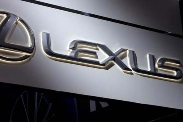 Jualan Moncer, Lexus Ingin Populerkan Mobil Listrik Premium