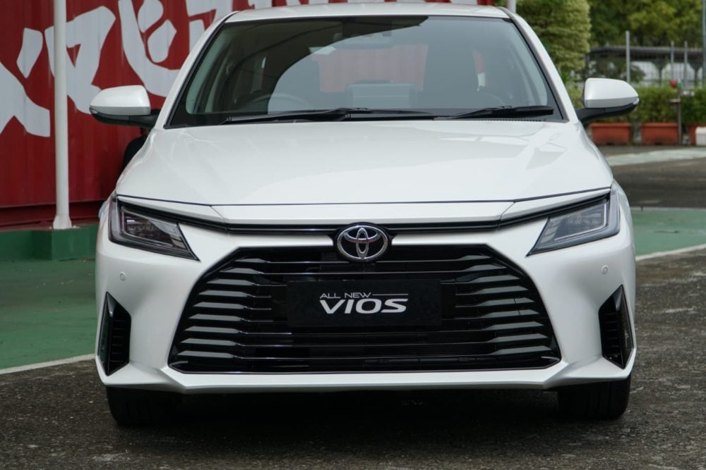 Kisah Toyota Jatuh ke Pelukan Astra (ASII)