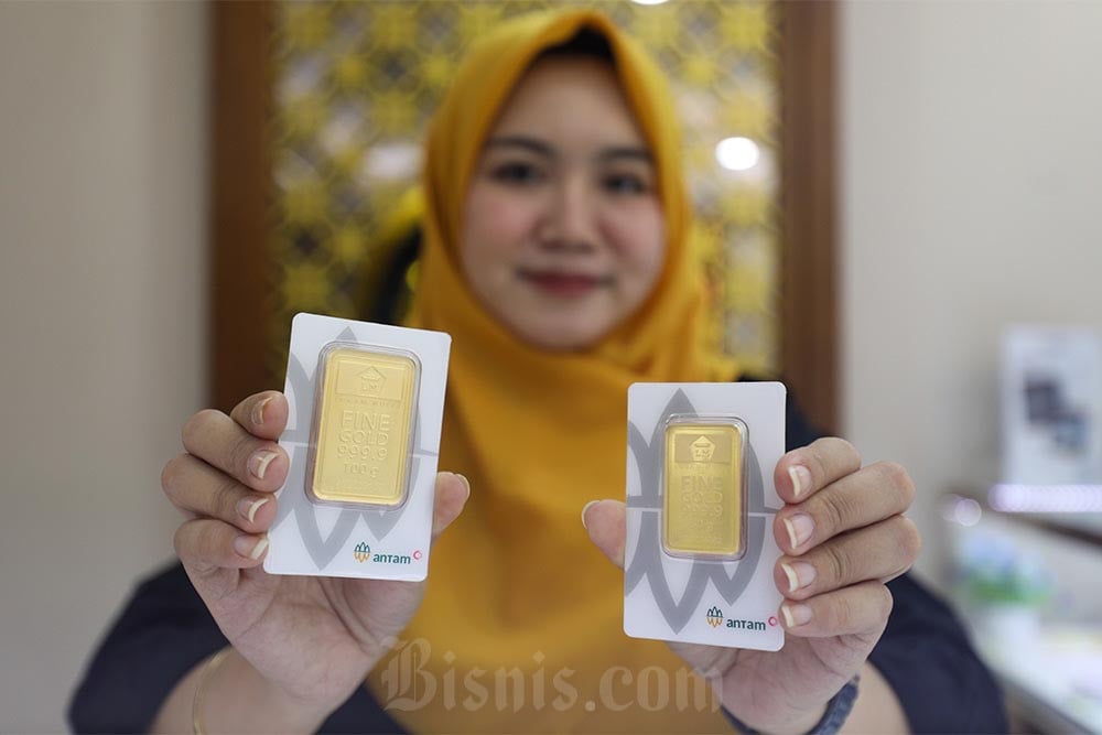 Peluang! Harga Emas Antam Hari Ini Turun Jadi Rp1,31 Juta per Gram