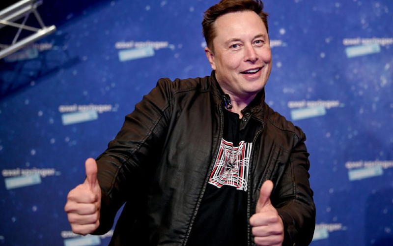 Saham Tesla Meroket, Kekayaan Elon Musk Kembali Ungguli Jeff Bezos