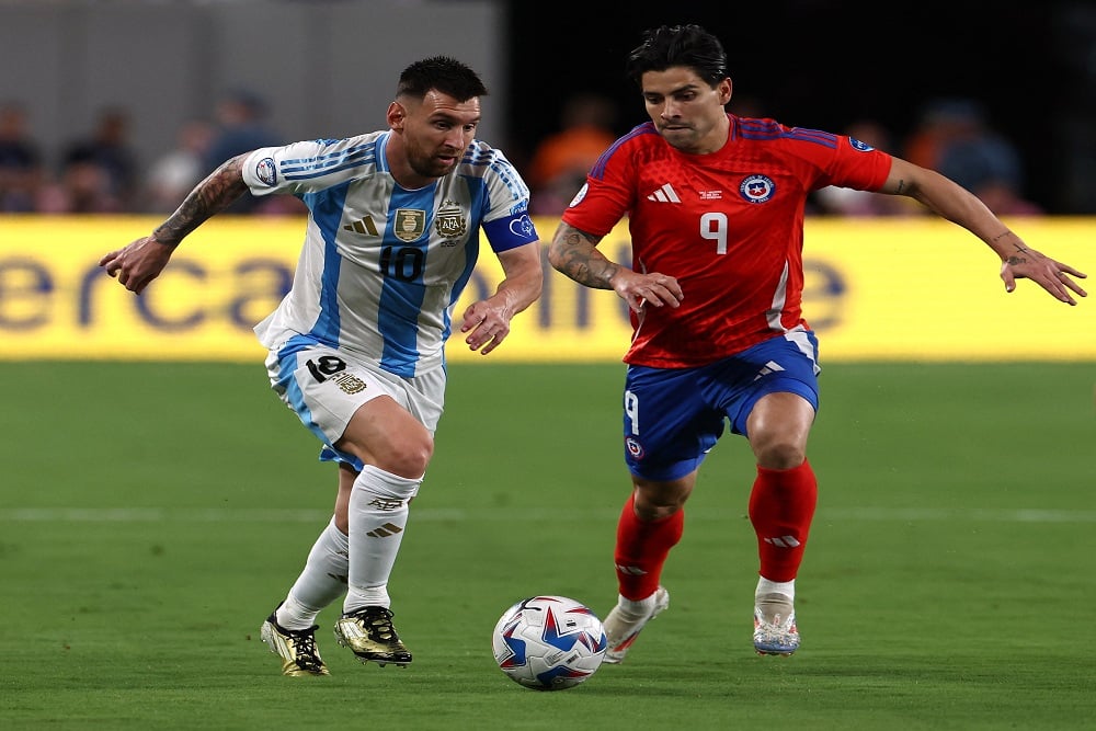 Hasil Chile vs Argentina: Messi Diredam, Skor Imbang pada Babak Pertama