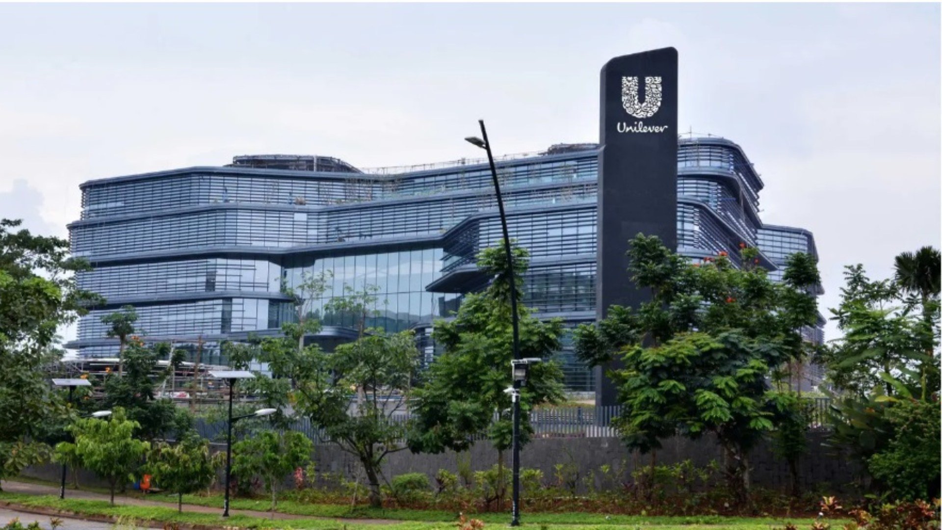 Menanti Lompatan Laba Unilever (UNVR), Fase Terburuk Sudah Berlalu?