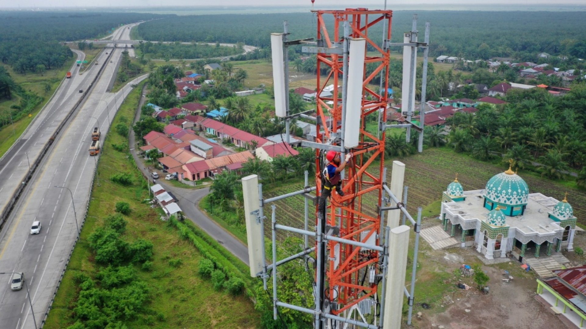 Merger XL dan FREN, Ini Emiten Menara Paling Terdampak antara TOWR, TBIG, dan MTEL