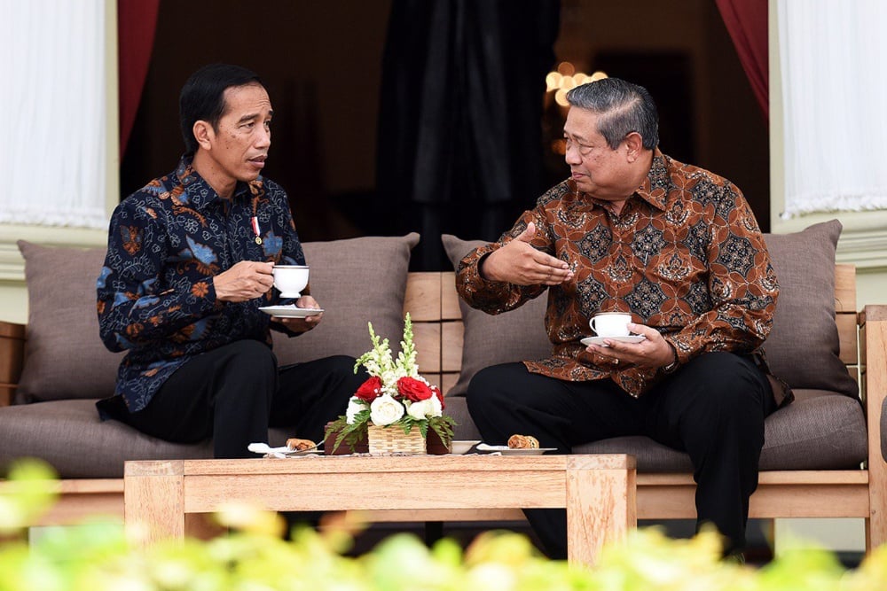 Ekonom: Pemerintah Jokowi Bayar Utang 4 Kali Lebih Besar dari SBY