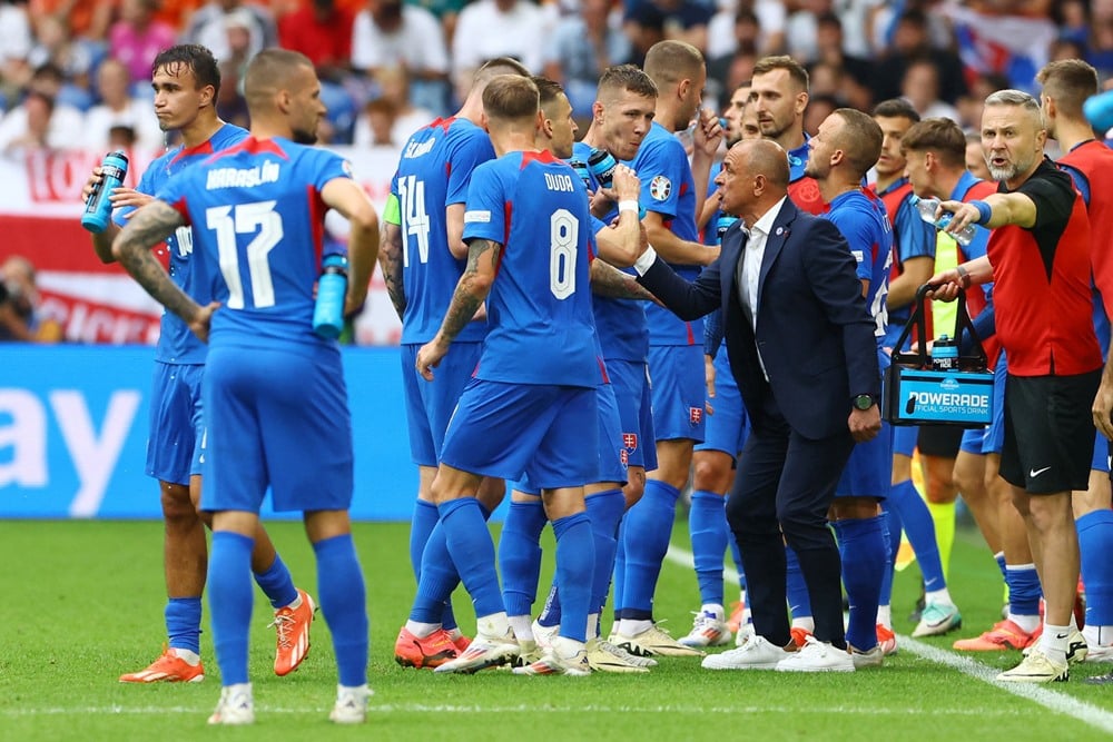 Hasil Inggris vs Slovakia: Tanpa Kreativitas, Three Lions Tertinggal di Babak 1