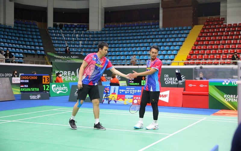 Indonesia Masters 2023, Perang Saudara The Babies vs The Daddies di 16 Besar