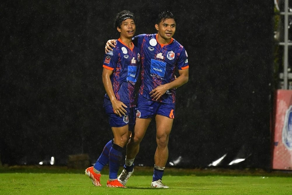 Asnawi Mangkualam Cetak Assist, Port FC Bantai 5-1 Chiangrai United