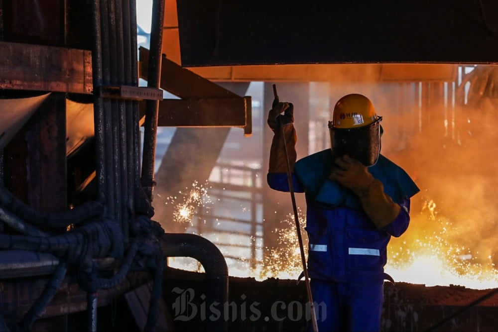 Jokowi Komitmen Lanjutkan Hilirisasi, MIND ID Pacu Proyek Smelter