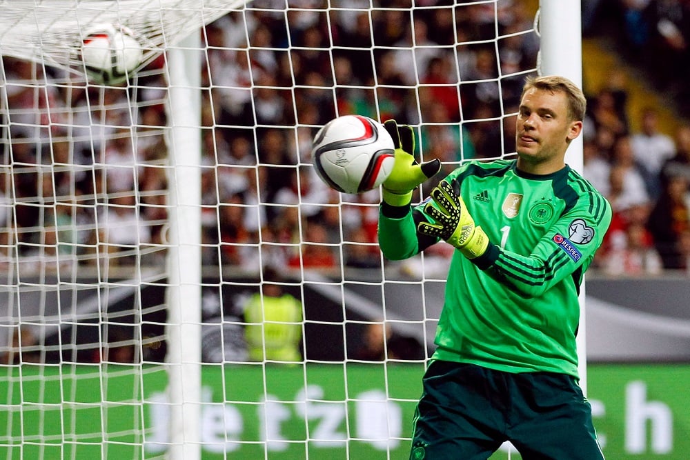 Manuel Neuer Umumkan Pensiun dari Timnas Jerman, Saatnya Ter Stegen Bersinar?