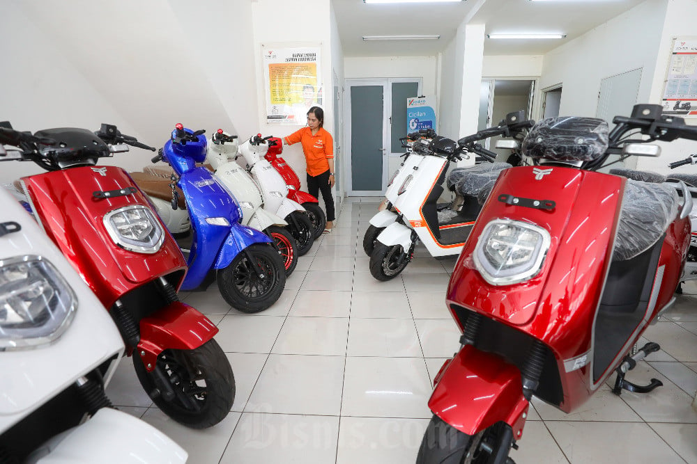 Penjualan Sepeda Motor Lesu, Bank Makin Selektif Kasih Kredit?