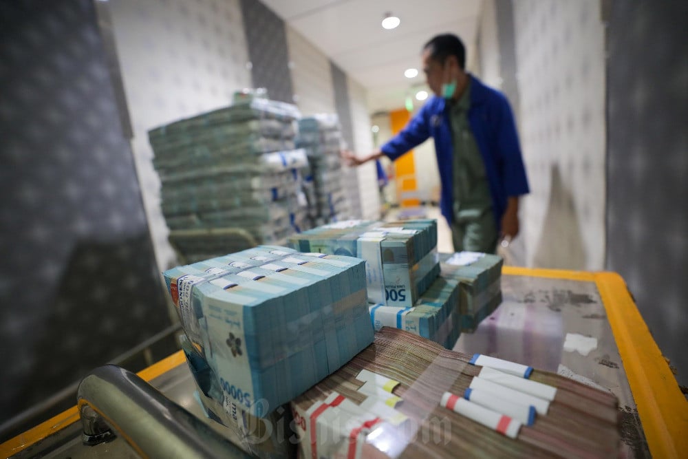 Rupiah Dibuka Melemah, Sentuh Level Rp16.189,5 per Dolar AS