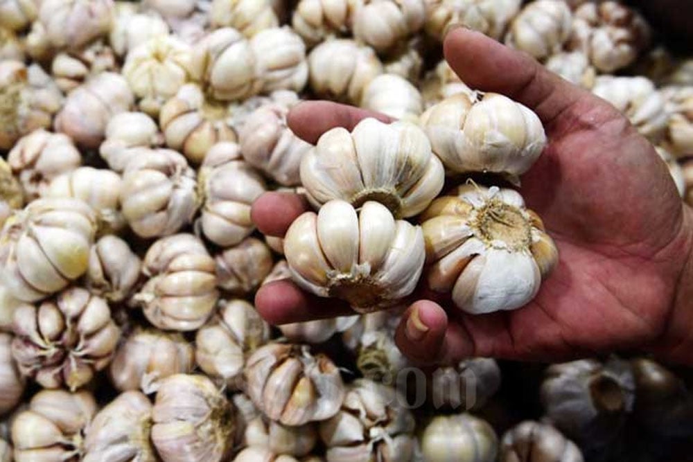 Harga Pangan Hari Ini 30 September: Bawang Putih Naik Tembus Rp41.570 per Kg