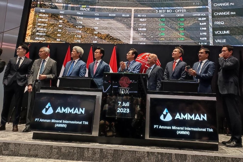 Jajaran Direksi Amman Mineral (AMMN) Lego 105,4 Juta Saham, Cuan Rp1 Triliun