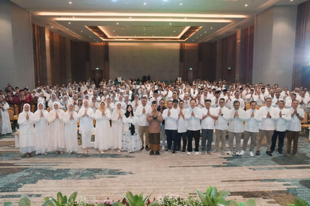 Pegadaian Peringati Maulid Nabi Bersama Ustadz Maulana dan Sabyan Gambus