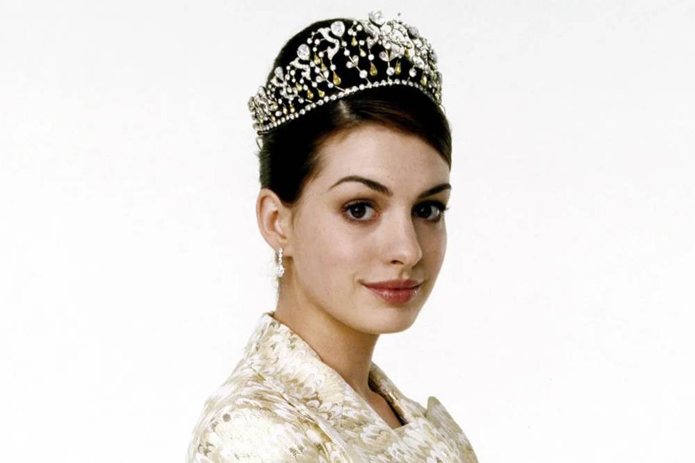 Anne Hathaway Segera Bintangi Film The Princess Diaries 3