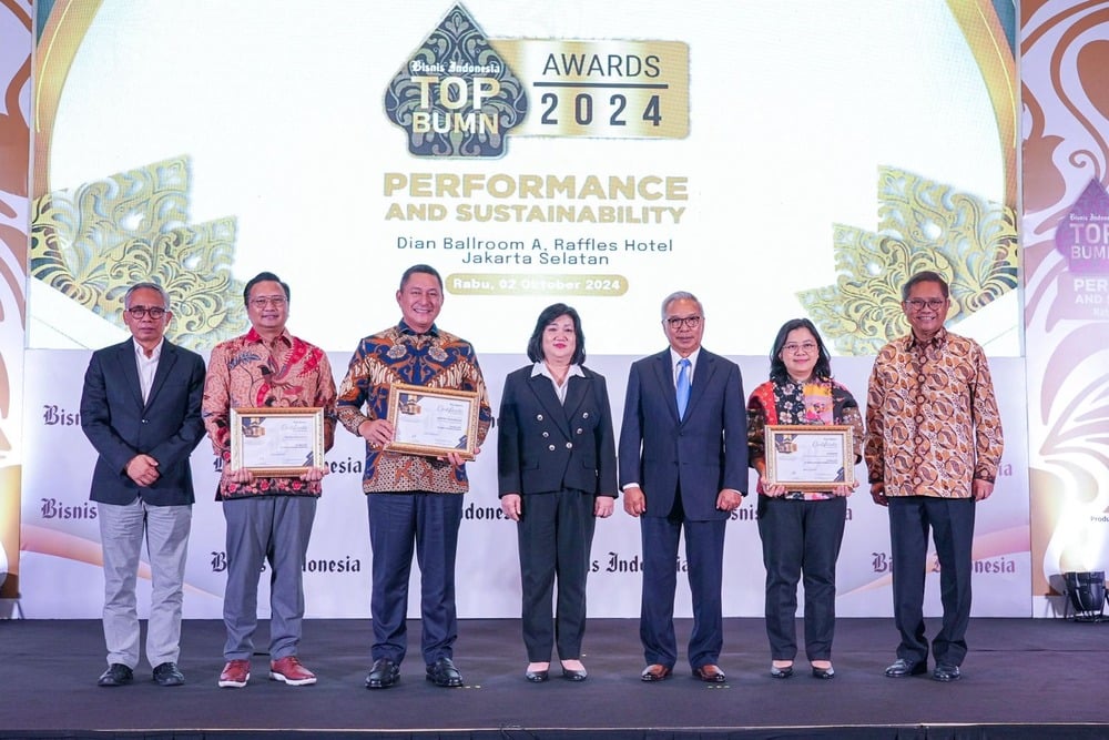 Dirut BRI Jadi Best CEO, BRI Raih 3 Penghargaan di TOP BUMN Awards 2024