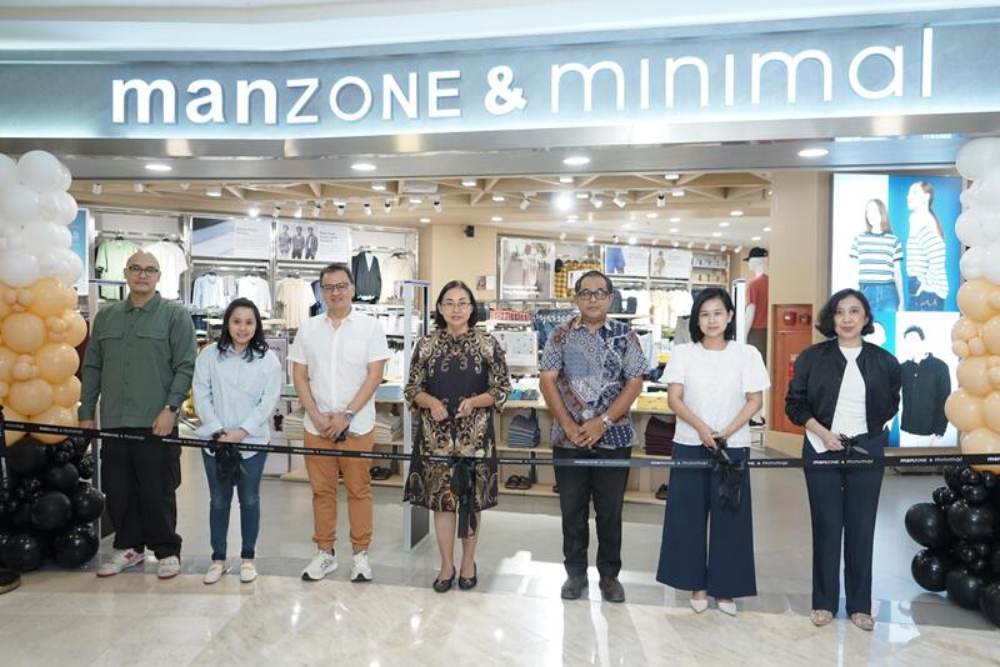 Manzone (ZONE) Milik Hermanto Tanoko Buka Gerai Gabungan di Makassar