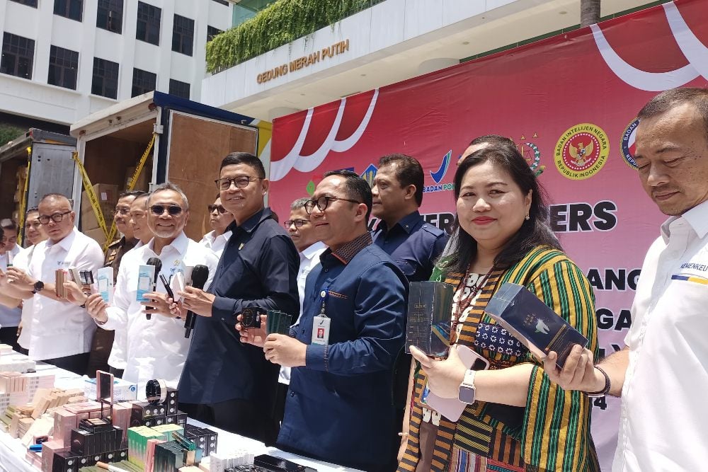 Satgas Sita Kosmetik Impor Ilegal Rp11,4 Miliar, Terbanyak dari China-Thailand