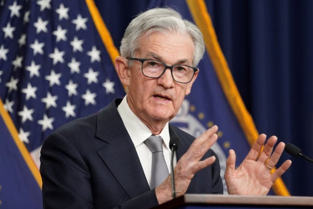 Sinyal dari Powell: The Fed Tak Buru-Buru Pangkas Suku Bunga Lagi