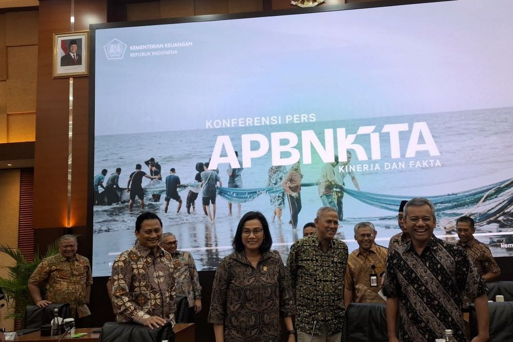 APBN Defisit Rp309,2 Triliun per Oktober 2024, Belanja Membengkak