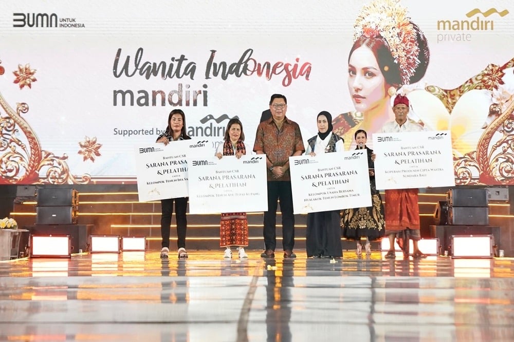 Dukung Industri Kreatif, Bank Mandiri Dorong Tenun Tradisional Go Global