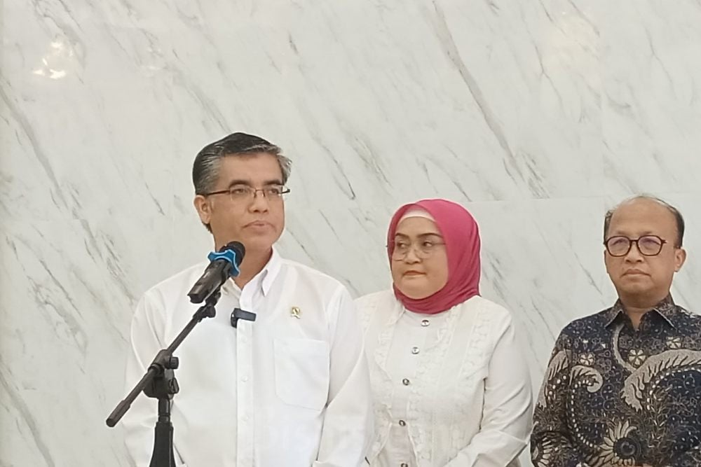 Kenaikan UMP 2025 Batal Diumumkan 21 November? Menaker Bilang Begini