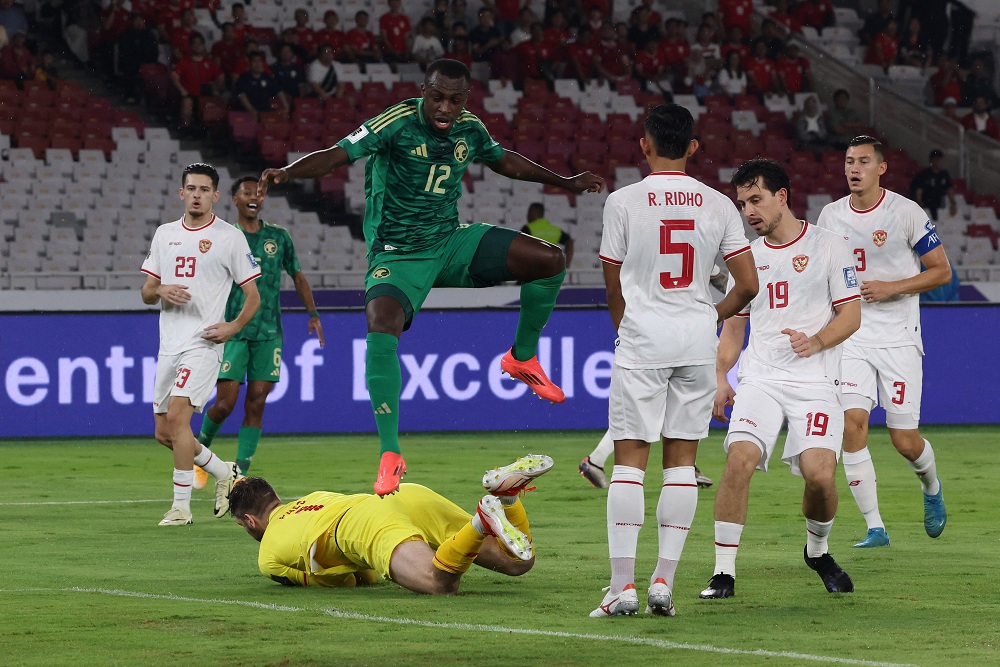 Maarten Paes Puas Catat Clean Sheet dengan 10 Pemain Lawan Arab Saudi