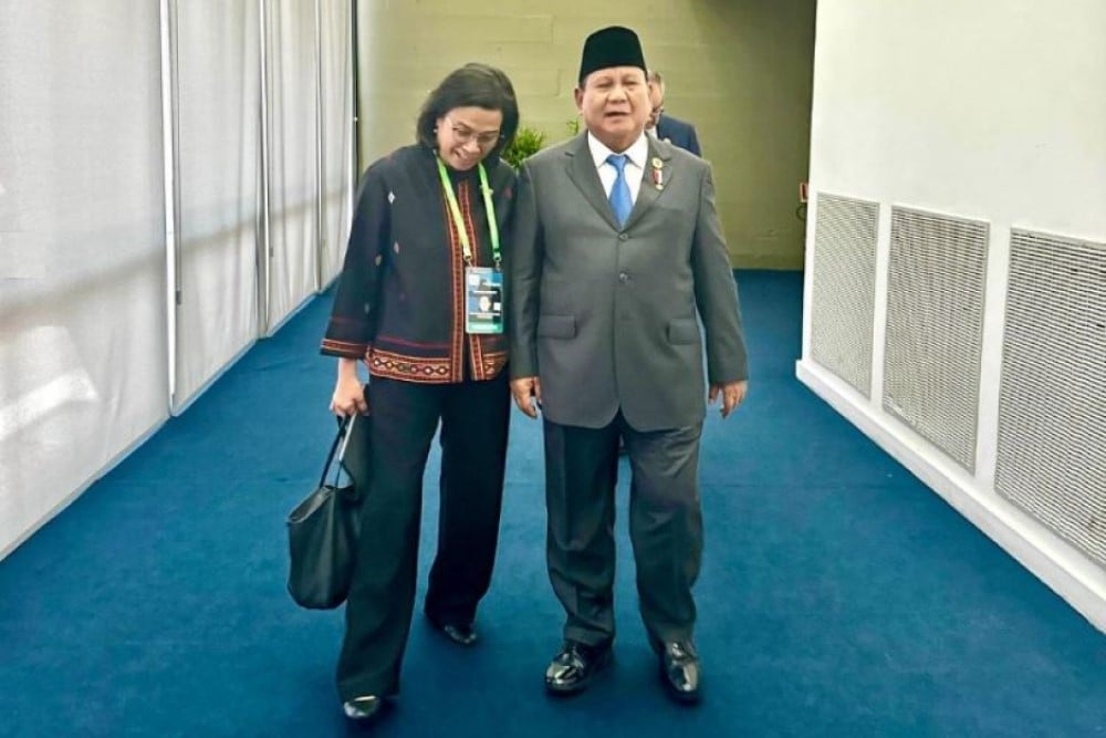 Momen 'Sweet' Sri Mulyani dan Prabowo Berjalan Beriringan di G20 Brasil