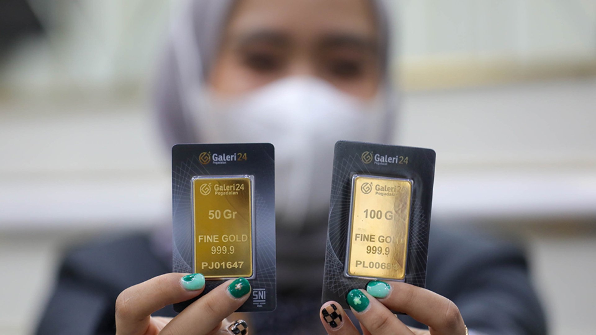 Pembeli Emas Antam Lebaran Kipas-Kipas Cuan Lagi Saat Harga Buyback Naik Selasa (19/11)